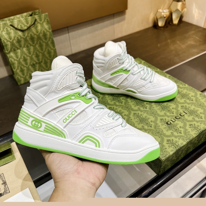 G*u*i casual shoes